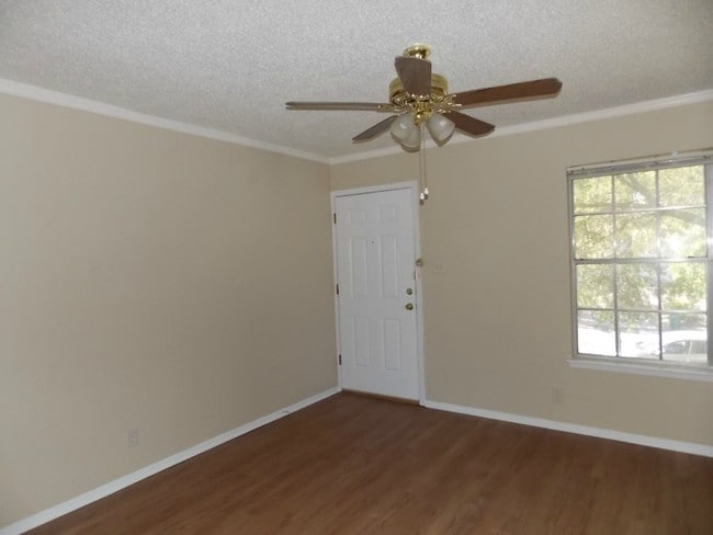 Building Photo - 3417 Willowrun Dr