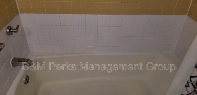 Foto del edificio - 764 81st St S