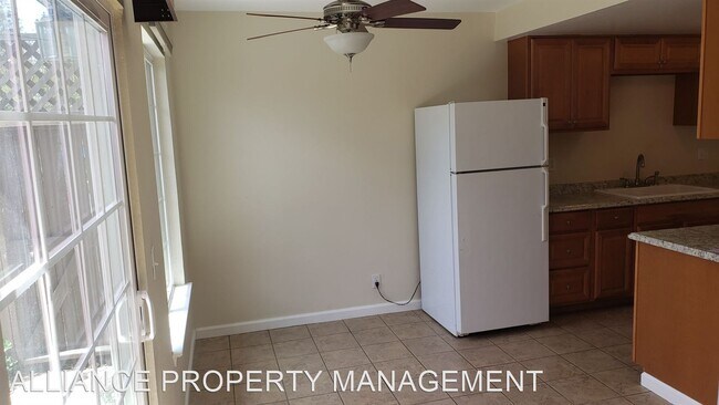 Building Photo - 2 br, 2 bath House - 701 Rockwell Place