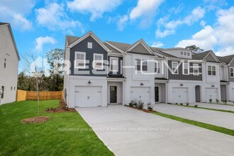Building Photo - 66 Southport Cir