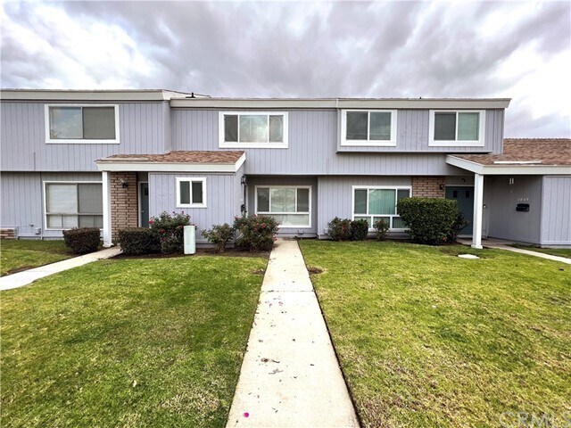 Primary Photo - 1047 Canyon Springs Ln