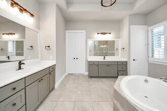 Building Photo - 1831 Golden Cape Dr