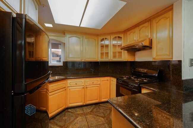 Foto del edificio - 14789 Cinnamon Dr