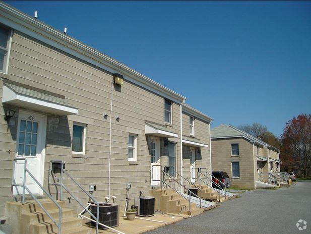 Building Photo - Simpson Apartments and Townhomes