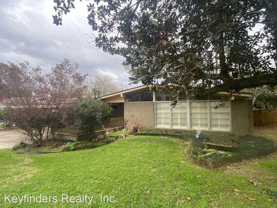 3158 Broussard St, Baton Rouge, LA 70808 House Rental in Baton Rouge