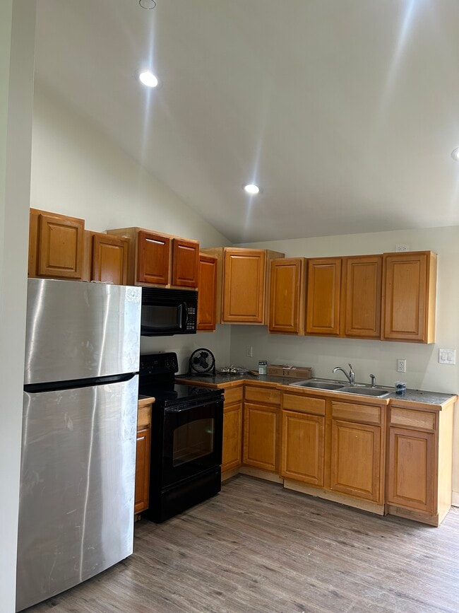 Foto del edificio - 14545 Archer Ave