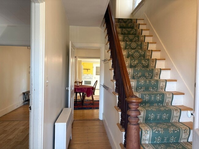 Building Photo - 477 Myers Rd