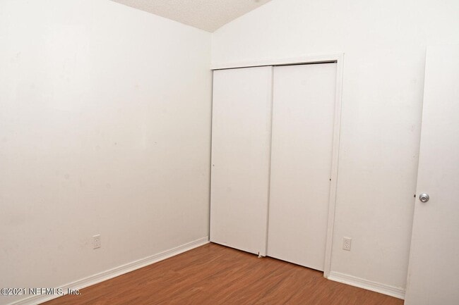 Building Photo - 164 Vista Grande Dr
