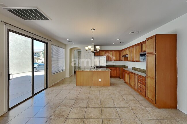 Foto del edificio - 14576 W Maui Ln