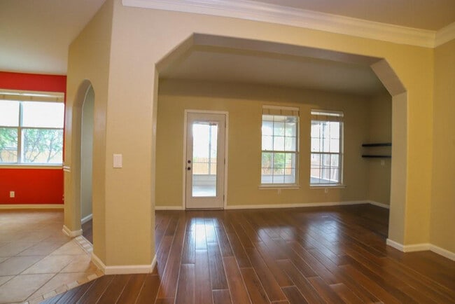 Building Photo - 6104 York Bridge Cir