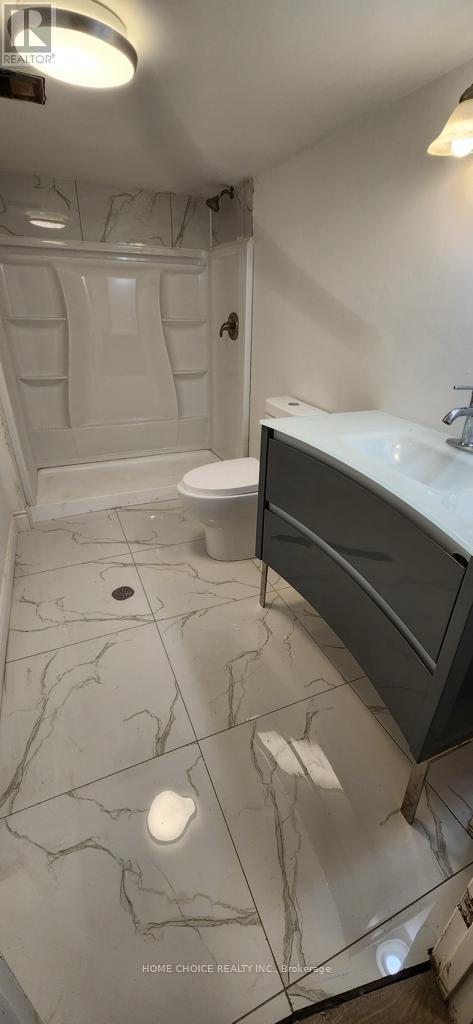 Photo du bâtiment - 82 Maple St