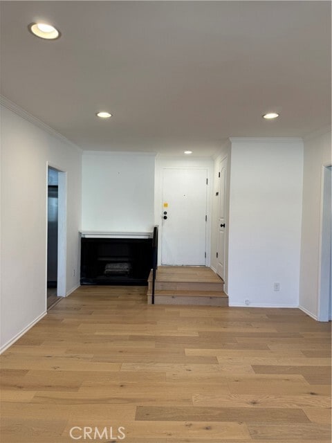Building Photo - 125 S Sierra Madre Blvd