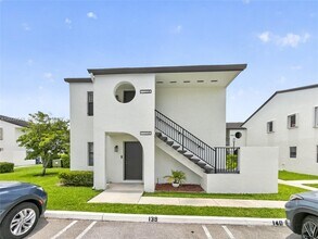 Building Photo - 11358 Taft St