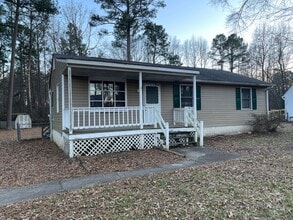 Building Photo - 24113 Bancroft Dr