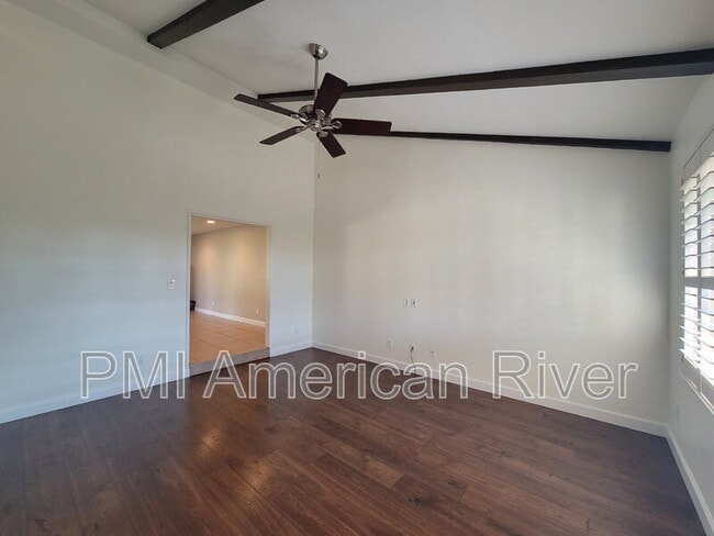 Foto del edificio - 7817 Palmyra Dr