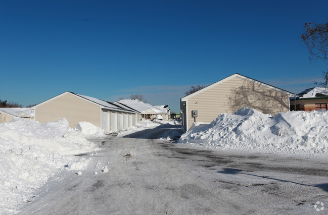 Foto del edificio - Cottages of Spring Lake Park - 55+