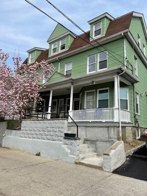 Photo - 37 Poningo St (Port Chester, NY)