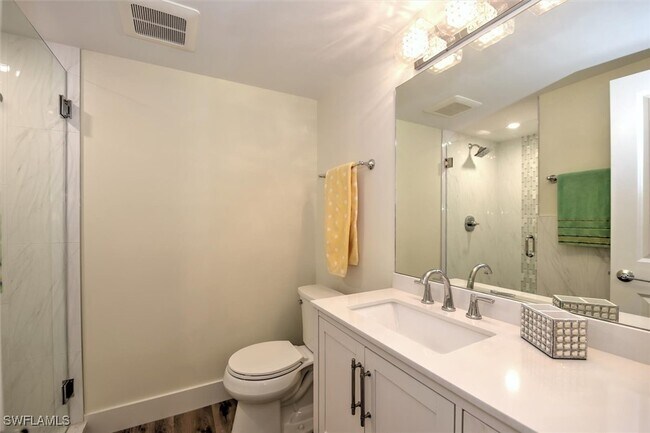 Foto del edificio - 684 Broad Ave S