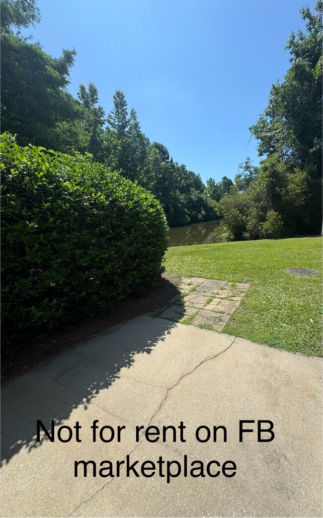 Foto del edificio - 160 Willow Creek Blvd