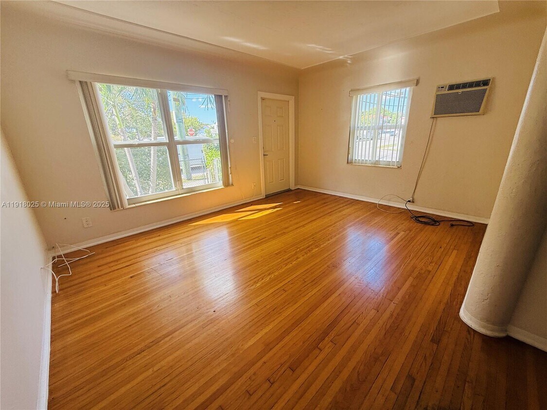 Foto del edificio - 503 SW 19th Ave