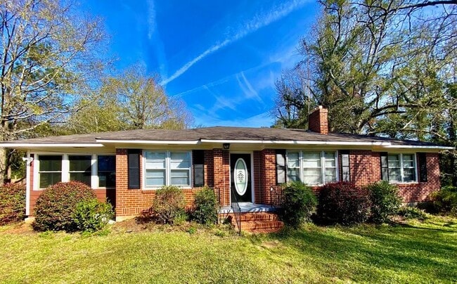 Photo - 3870 Hog Mountain Rd House