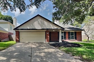 Building Photo - 18138 Garden Manor Dr