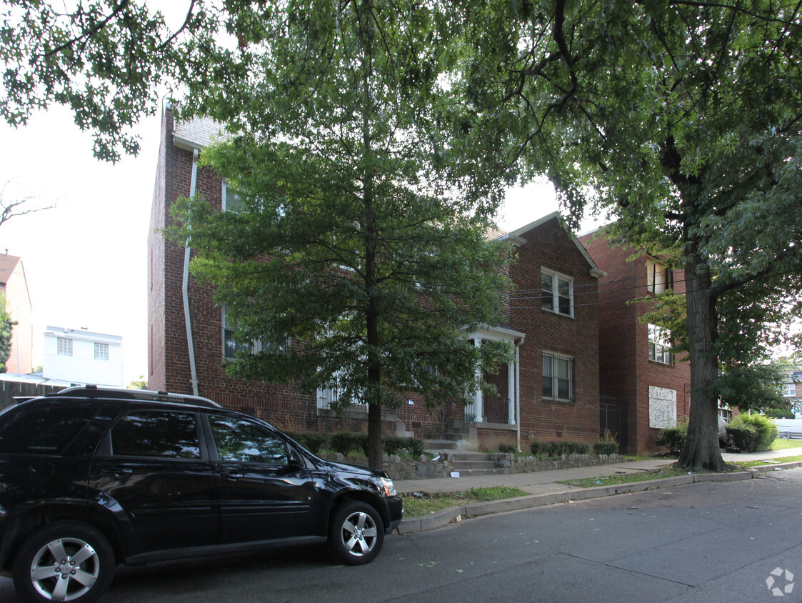 Foto del edificio - 2020 Naylor Rd SE