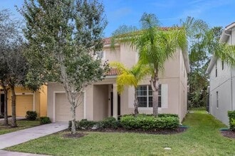 Building Photo - 8802 Bamboo Palm Ct