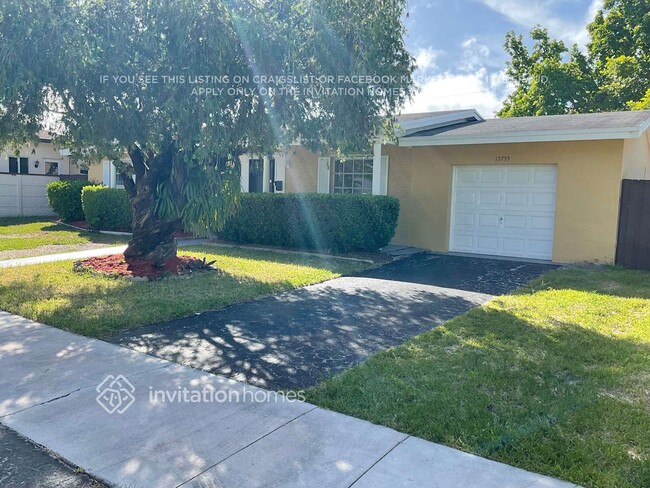 Foto del edificio - 15755 SW 105th Ct