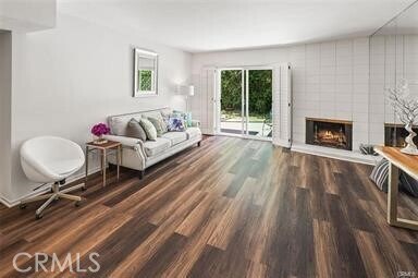 Foto del edificio - 1360 Shadow Ln