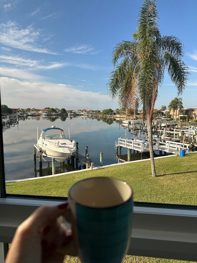 Foto principal - 960 Apollo Beach Blvd