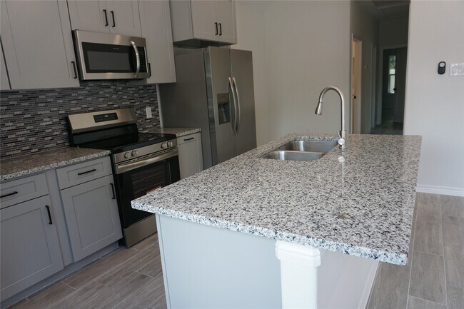 Foto del edificio - 10088 Calendar St