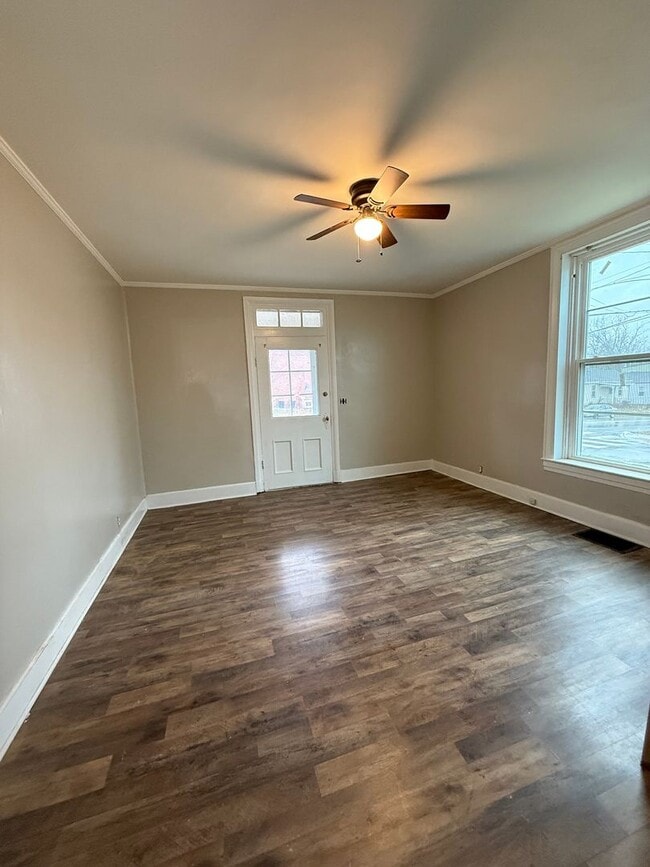 7718-7720 Harrison Ave - 7718-7720 Harrison Ave Apartment