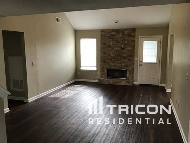 Building Photo - 673 Mable Drive La Vergne TN