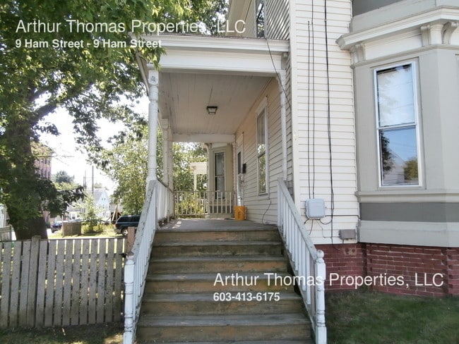 Building Photo - Large 5+ bedroom close to downtown