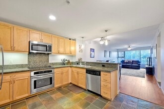 Building Photo - 1150 J St