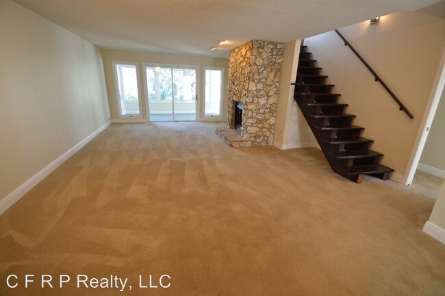 Foto del edificio - 3 br, 2 bath House - 2035 Lake Alden Drive