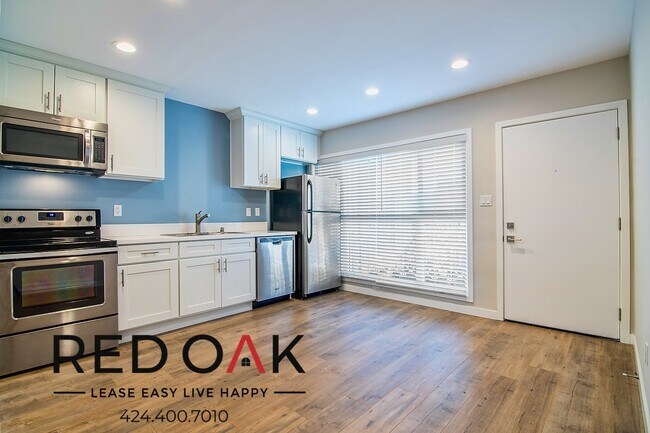 Foto del edificio - 3410 Walton Ave