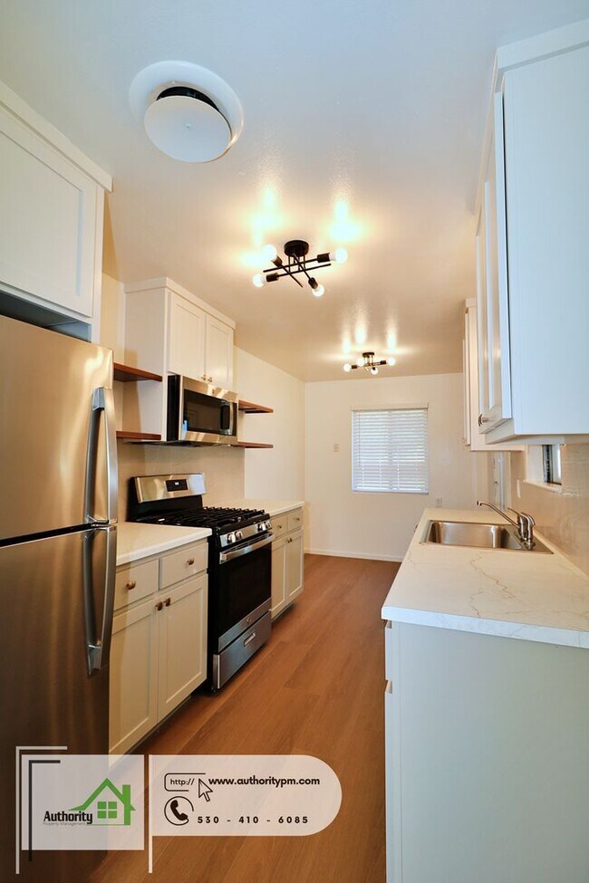 Foto del edificio - 2042 Neptune Terrace