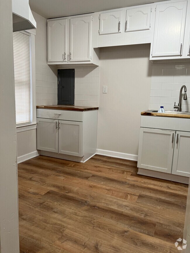 Yale Daly Heights Apartments for Rent Inkster, MI 1 Rentals