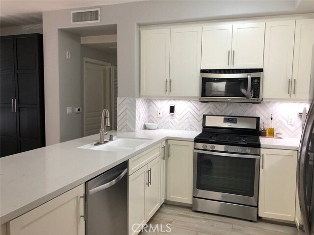 Foto del edificio - 13044 Pacific Promenade