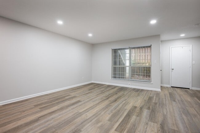 Living Area - The Hedges Apartment Homes