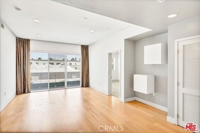 Foto del edificio - 4211 Redwood Ave