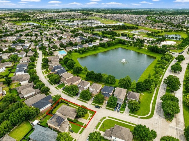 Foto del edificio - 14423 Idylwild Wood Way