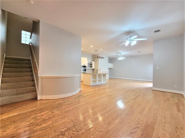 Foto del edificio - 2515 Brinkman St