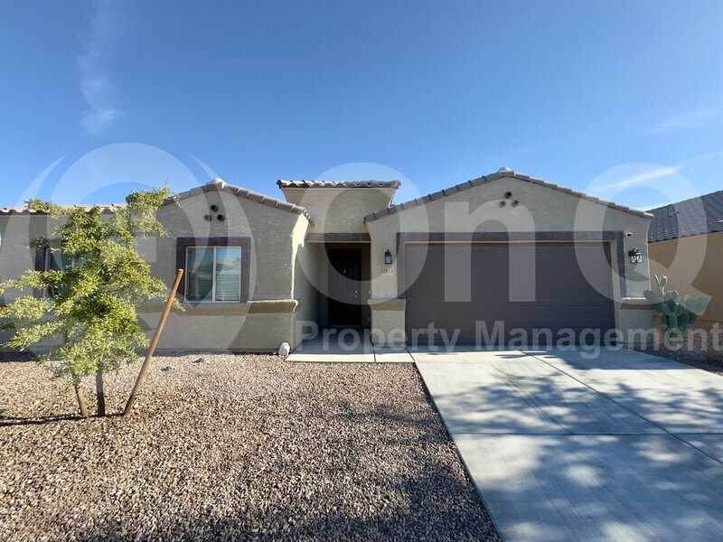 Foto principal - 17813 Whispering Meadows Dr