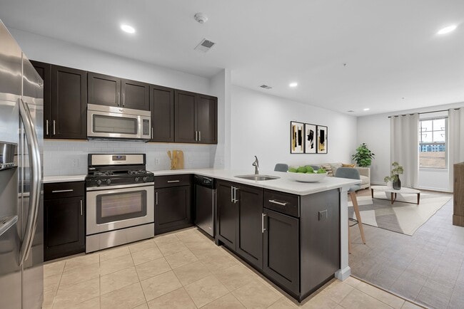 Building Photo - Metro Rahway