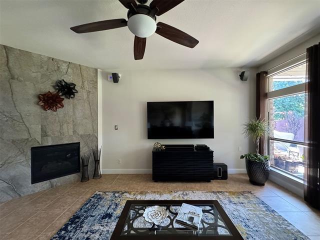 Building Photo - 303 Dorset Ct