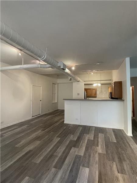 Building Photo - 1844 W Henderson St