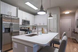 2BR, 2BA - 1,128SF - LUCA St. Augustine